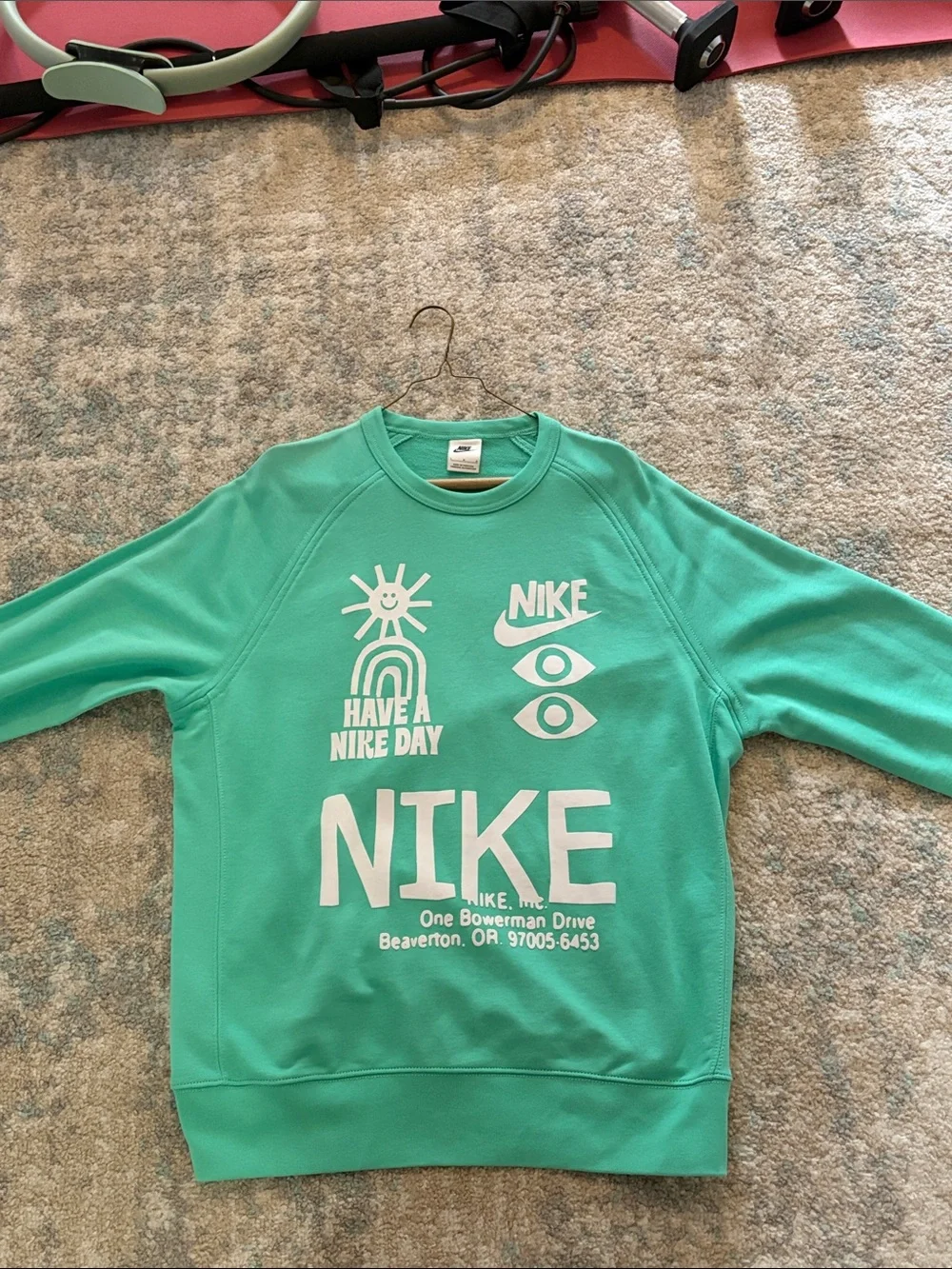 NikeTeal Graphic Crewneck Sweatshirt